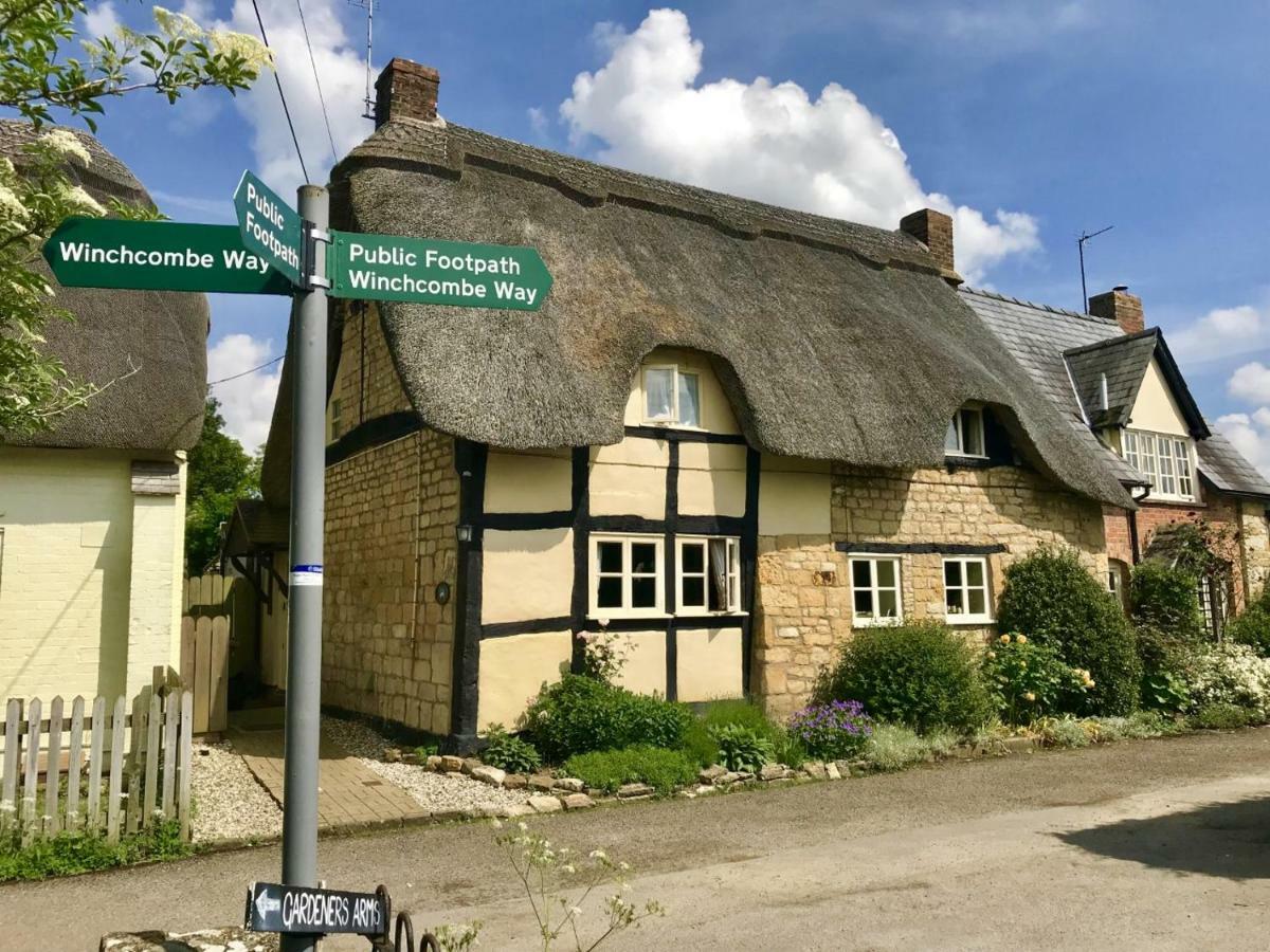 Bells Cottage Alderton  外观 照片