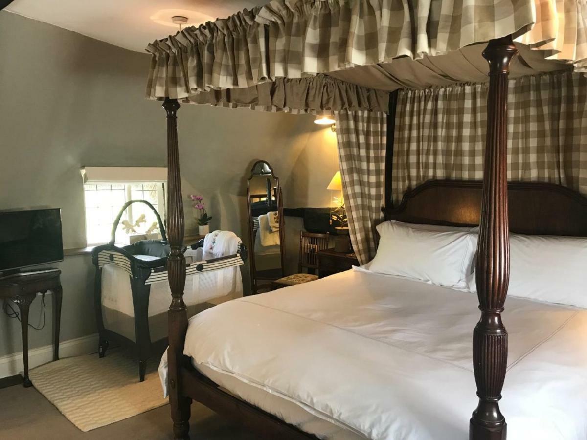 Bells Cottage Alderton  外观 照片
